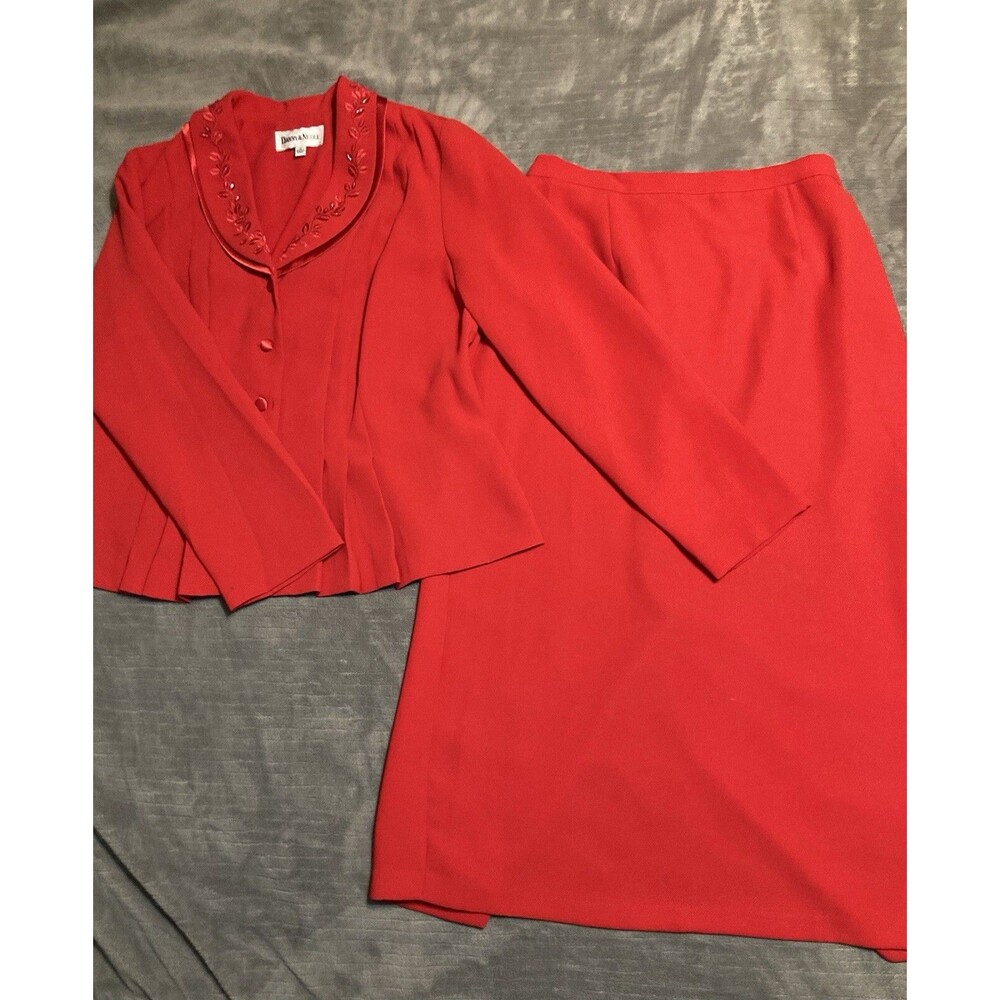 Danny & Nicole Women's Skirt Suit 14 Red Embroidered Pleated Long Sleeve